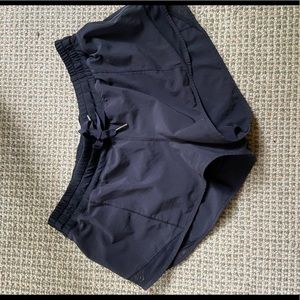 Lululemon shorts size 10